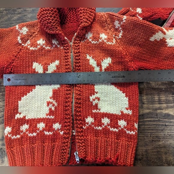 VINTAGE 50's/60's Adorable pair of hand knit children's zip front sweaters!!! - Picture 11 of 11